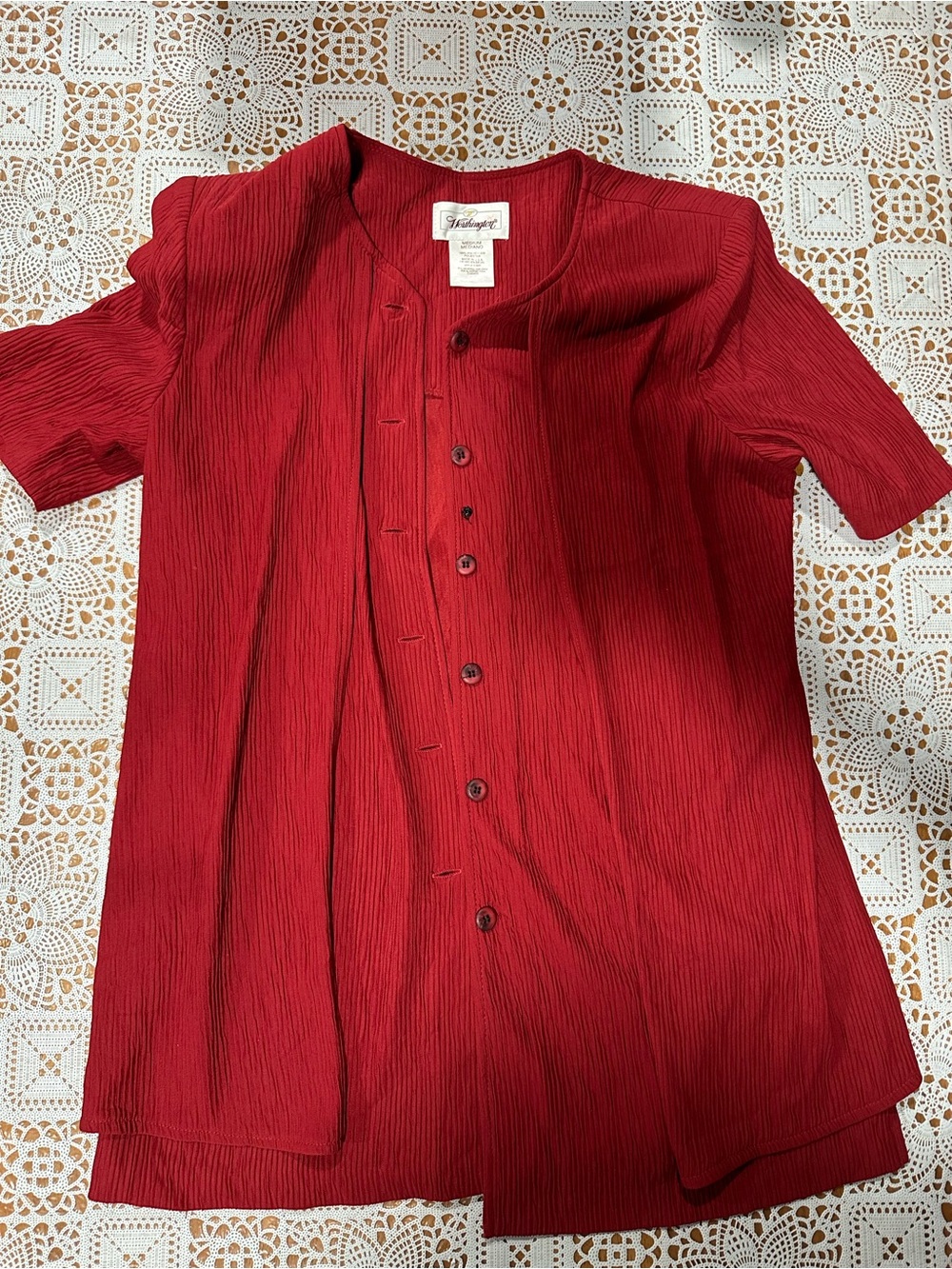 Vintage Worthington Red Crinkle Button Front Blouse Top Medium Made in USA